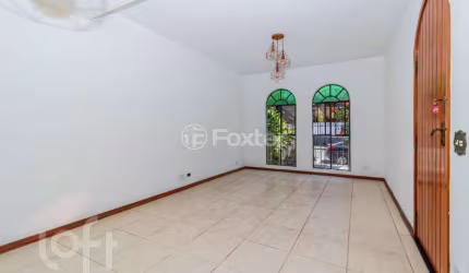 Casa com 2 quartos à venda na Rua Itatiaia, 104, Vila Guarani, São Paulo, 121 m2 por R$ 780.000