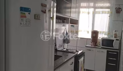 Apartamento com 2 quartos à venda na Estrada Velha da Olaria, 1930, Jardim Arco-Íris, Cotia, 54 m2 por R$ 140.000