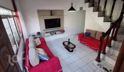 Casa com 4 quartos à venda na Rua Itatiaiuçu, 56, Jardim Itápolis, São Paulo, 125 m2 por R$ 387.000