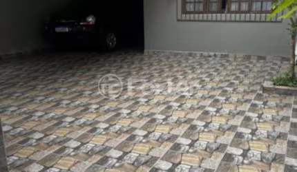 Casa com 3 quartos à venda na Rua Sandra Nesmah Cotrim Generoso, 145, Montanhão, São Bernardo do Campo, 208 m2 por R$ 640.000