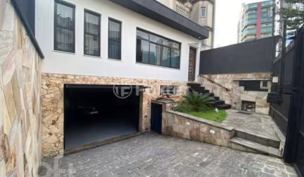 Casa com 3 quartos à venda na Rua Paulo Di Favari, 695, Rudge Ramos, São Bernardo do Campo, 225 m2 por R$ 1.550.000