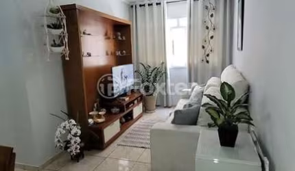 Apartamento com 2 quartos à venda na Avenida Sara Zirlis, 222, Vila Lutécia, Santo André, 50 m2 por R$ 280.000