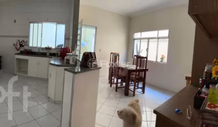 Casa com 3 quartos à venda na Rua George Sarmento, 81, Vila Perus, São Paulo, 300 m2 por R$ 750.000