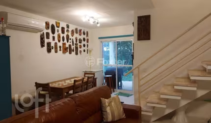 Casa em condomínio fechado com 3 quartos à venda na Estrada do Capuava, 2333, Jardim São Vicente, Cotia, 110 m2 por R$ 750.000