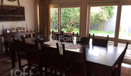 Casa com 4 quartos à venda na Avenida São Valério, 549, Jardim Guedala, São Paulo, 900 m2 por R$ 2.800.000
