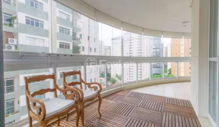 Apartamento com 3 quartos à venda na Rua Araguari, 536, Vila Uberabinha, São Paulo, 124 m2 por R$ 2.350.000