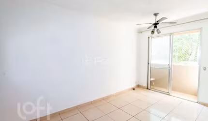 Apartamento com 3 quartos à venda na Rua dos Cariris Novos, 225, Jardim Santa Emília, São Paulo, 64 m2 por R$ 305.000