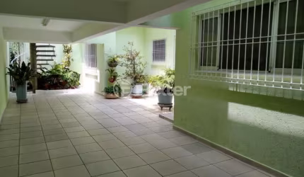 Casa com 2 quartos à venda na Travessa Sebastião Amorim, 77, Limão, São Paulo, 200 m2 por R$ 750.000