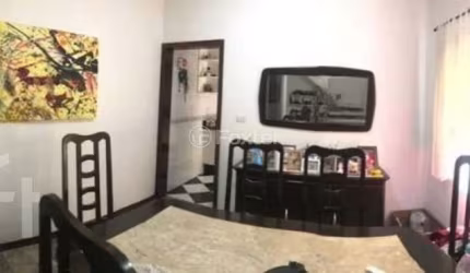 Casa com 3 quartos à venda na Rua dos Mamoeiros, 132, Parque Santana, Santana de Parnaíba, 193 m2 por R$ 580.000