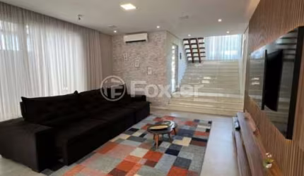Casa em condomínio fechado com 3 quartos à venda na Rua Marangatu, 2574, Colinas de Parnaíba I, Santana de Parnaíba, 254 m2 por R$ 2.590.000