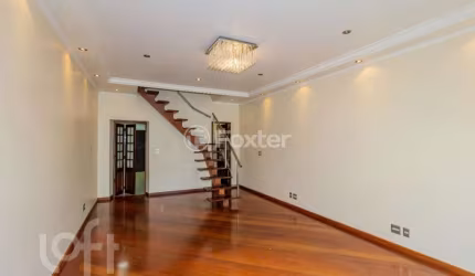 Casa com 3 quartos à venda na Rua Santa Mafalda, 320, Chácara Seis de Outubro, São Paulo, 302 m2 por R$ 1.100.000
