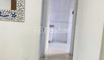 Apartamento com 2 quartos à venda na Rua Maria Baumann Mendonça, 940, Itaquera, São Paulo, 48 m2 por R$ 213.000