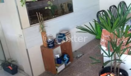 Casa com 4 quartos à venda na Travessa Salassiê, 510, Jardim da Conquista (Zona Leste), São Paulo, 264 m2 por R$ 300.000