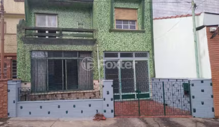 Casa com 3 quartos à venda na Rua Florianópolis, 750, Vila Bertioga, São Paulo, 248 m2 por R$ 990.000