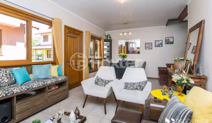 Casa em condomínio fechado com 3 quartos à venda na Rua Luís Felipe Monmany, 101, Espírito Santo, Porto Alegre, 132 m2 por R$ 620.000