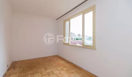 Apartamento com 2 quartos à venda na Rua Eudoro Berlink, 842, Auxiliadora, Porto Alegre, 70 m2 por R$ 330.500