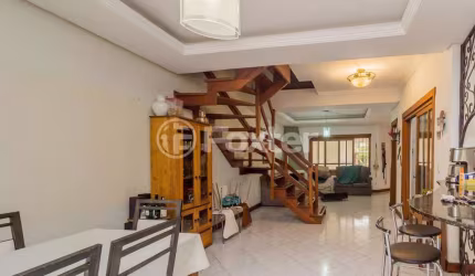 Casa com 3 quartos à venda na Rua Caribe, 42, Ipanema, Porto Alegre, 222 m2 por R$ 670.000