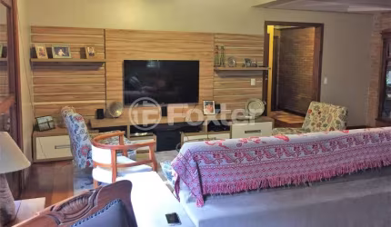 Casa com 3 quartos à venda na Rua Marquês de Olinda, 116, Bom Jesus, Porto Alegre, 270 m2 por R$ 530.000