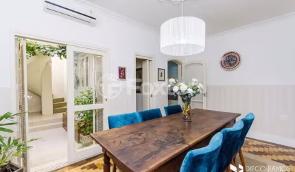 Casa com 3 quartos à venda na Rua General João Manoel, 452, Centro Histórico, Porto Alegre, 140 m2 por R$ 798.000