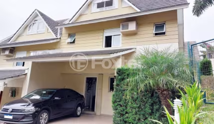 Casa em condomínio fechado com 4 quartos à venda na Avenida Engenheiro Ludolfo Boehl, 1179, Teresópolis, Porto Alegre, 208 m2 por R$ 980.000