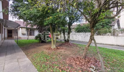 Casa com 5 quartos à venda na Rua Professor Guerreiro Lima, 1032, Partenon, Porto Alegre, 172 m2 por R$ 750.000