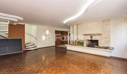 Casa comercial com 3 salas à venda na Avenida General Barreto Viana, 793, Chácara das Pedras, Porto Alegre, 870 m2 por R$ 3.200.000