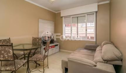 Apartamento com 2 quartos à venda na Rua Chico Pedro, 84, Camaquã, Porto Alegre, 61 m2 por R$ 300.000