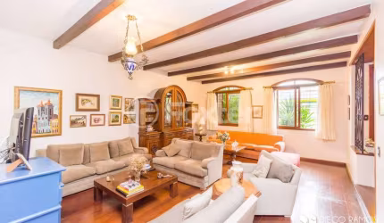 Casa com 3 quartos à venda na Rua Ney Messias, 50, Jardim do Salso, Porto Alegre, 230 m2 por R$ 880.000
