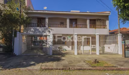 Casa comercial com 2 salas à venda na Rua Fonseca Ramos, 127, Medianeira, Porto Alegre, 400 m2 por R$ 1.350.000