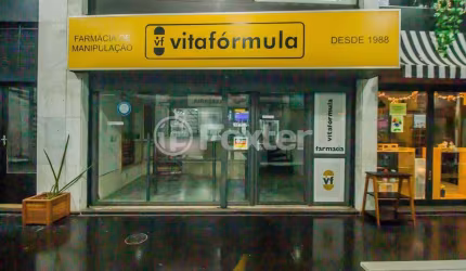 Ponto comercial com 1 sala à venda na Rua Vinte e Quatro de Outubro, 1600, Auxiliadora, Porto Alegre, 43 m2 por R$ 290.000