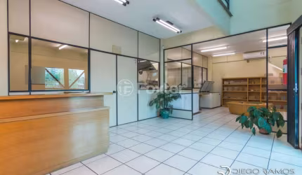 Prédio com 8 salas à venda na Avenida Ipiranga, 8649, Partenon, Porto Alegre, 589 m2 por R$ 2.500.000