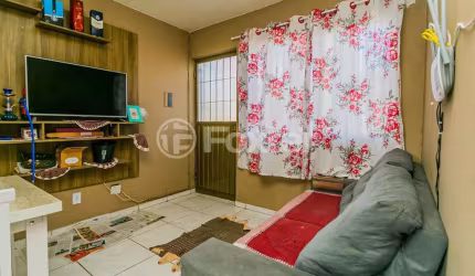 Apartamento com 2 quartos à venda na Rua dos Maias, 420, Rubem Berta, Porto Alegre, 39 m2 por R$ 115.000
