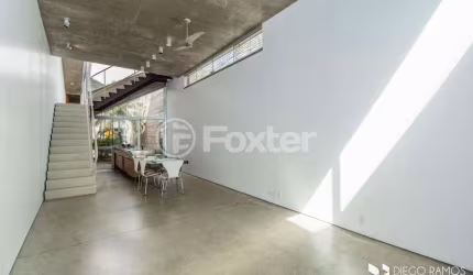 Casa com 2 quartos à venda na Avenida Bastian, 259, Menino Deus, Porto Alegre, 240 m2 por R$ 1.600.000