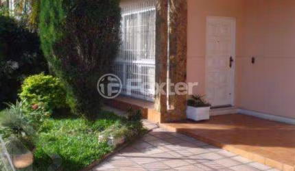 Casa com 3 quartos à venda na Rua Ângelo Dourado, 485, Anchieta, Porto Alegre, 160 m2 por R$ 480.000