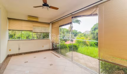 Casa com 4 quartos à venda na Estrada Gedeon Leite, 3265, Hípica, Porto Alegre, 187 m2 por R$ 690.000