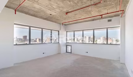 Sala comercial com 1 sala à venda na Rua Doutor Barcelos, 2375, Centro, Canoas, 32 m2 por R$ 375.039
