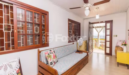 Casa com 2 quartos à venda na Rua Capitão Padilha, 09, Cascata, Porto Alegre, 132 m2 por R$ 315.000