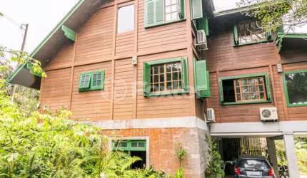 Casa com 3 quartos à venda na Rua Dolores Duran, 2330, Lomba do Pinheiro, Porto Alegre, 300 m2 por R$ 1.083.000