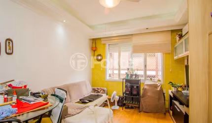Apartamento com 2 quartos à venda na Rua Chico Pedro, 84, Camaquã, Porto Alegre, 69 m2 por R$ 339.000