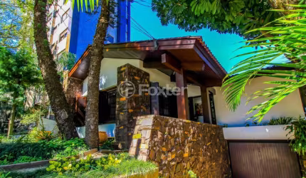 Casa com 3 quartos à venda na Rua Cônego Viana, 215, Rio Branco, Porto Alegre, 368 m2 por R$ 2.950.000