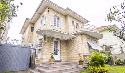 Casa comercial com 2 salas à venda na Rua General Gomes Carneiro, 258, Medianeira, Porto Alegre, 250 m2 por R$ 799.000