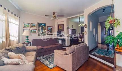 Prédio com 3 salas à venda na Rua Zamenhoff, 247, São João, Porto Alegre, 536 m2 por R$ 1.900.000