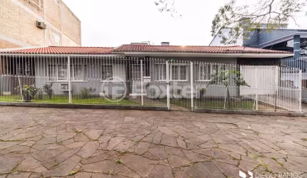 Casa comercial com 2 salas à venda na Rua Engenheiro Frederico Dahne, 565, Sarandi, Porto Alegre, 220 m2 por R$ 920.000