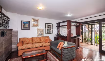 Casa com 3 quartos à venda na Rua Francisco Ferrer, 202, Rio Branco, Porto Alegre, 253 m2 por R$ 1.599.000