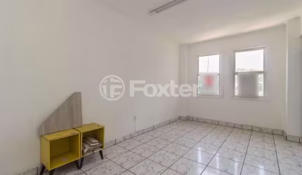 Sala comercial com 2 salas à venda na Rua dos Andradas, 1155, Centro Histórico, Porto Alegre, 92 m2 por R$ 244.710