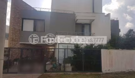 Casa em condomínio fechado com 3 quartos à venda na Rua Eroni Soares Machado, 300, Hípica, Porto Alegre, 240 m2 por R$ 950.000
