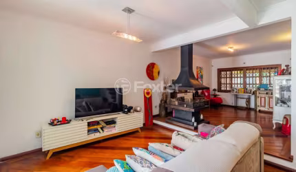 Casa com 3 quartos à venda na Rua José Kanan Aranha, 277, Jardim Isabel, Porto Alegre, 176 m2 por R$ 820.000