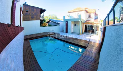 Casa em condomínio fechado com 4 quartos à venda na Rua Professor Antônio José Remião, 15, Espírito Santo, Porto Alegre, 297 m2 por R$ 890.000