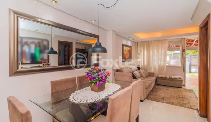 Casa com 3 quartos à venda na Rua Doutor Galdino Nunes Vieira, 131, Jardim Itu Sabará, Porto Alegre, 140 m2 por R$ 645.000