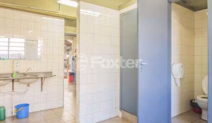 Barracão / Galpão / Depósito com 3 salas à venda na Travessa Doutor Heinzelmann, 187, Navegantes, Porto Alegre, 1250 m2 por R$ 2.500.000